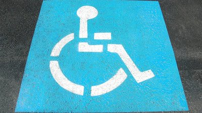 Logo stationnement handicape